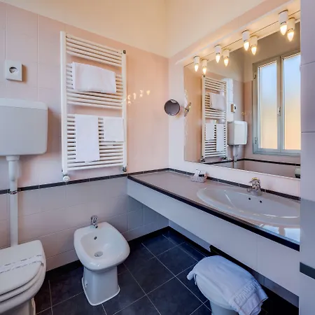 San Donato - Centro Hotel 4*
